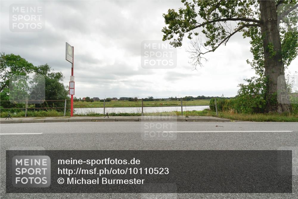 30.08.2026 - Elbe Triathlon Hamburg Michael Burmester http://msf.ph/oto/10110523 30.08.2026 14:44:18 Radfahren  meine-sportfotos.de