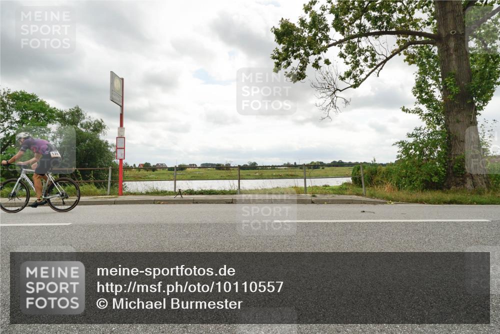 30.08.2026 - Elbe Triathlon Hamburg Michael Burmester http://msf.ph/oto/10110557 30.08.2026 14:48:26 Radfahren 128 meine-sportfotos.de