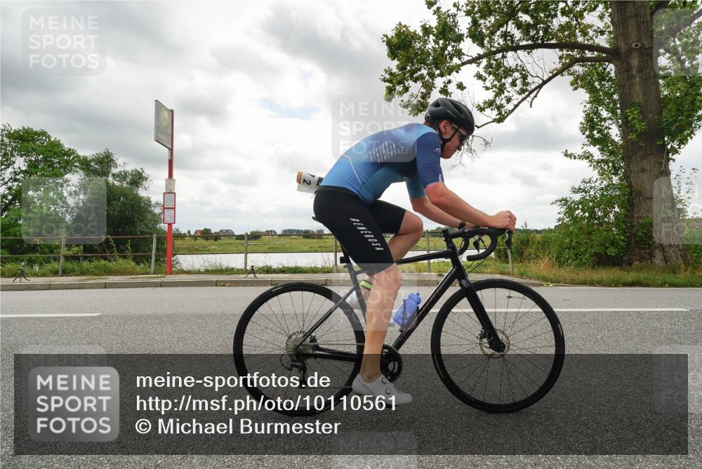 30.08.2026 - Elbe Triathlon Hamburg Michael Burmester http://msf.ph/oto/10110561 30.08.2026 14:48:35 Radfahren  meine-sportfotos.de