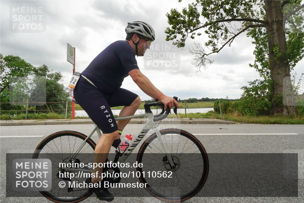 30.08.2026 - Elbe Triathlon Hamburg Michael Burmester http://msf.ph/oto/10110562 30.08.2026 14:48:49 Radfahren  meine-sportfotos.de