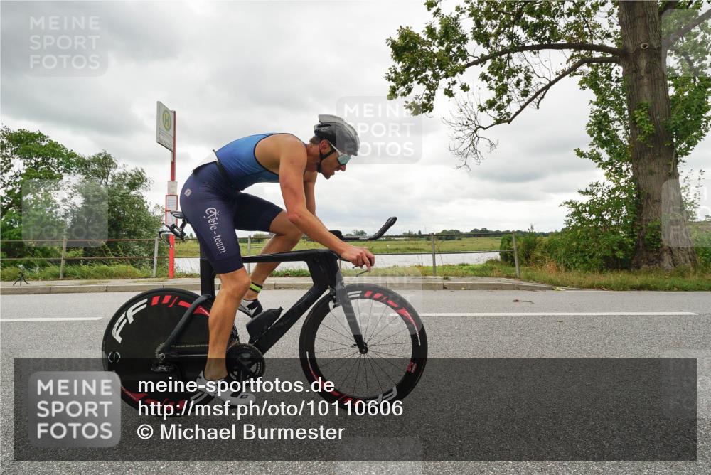30.08.2026 - Elbe Triathlon Hamburg Michael Burmester http://msf.ph/oto/10110606 30.08.2026 14:52:33 Radfahren 1 meine-sportfotos.de