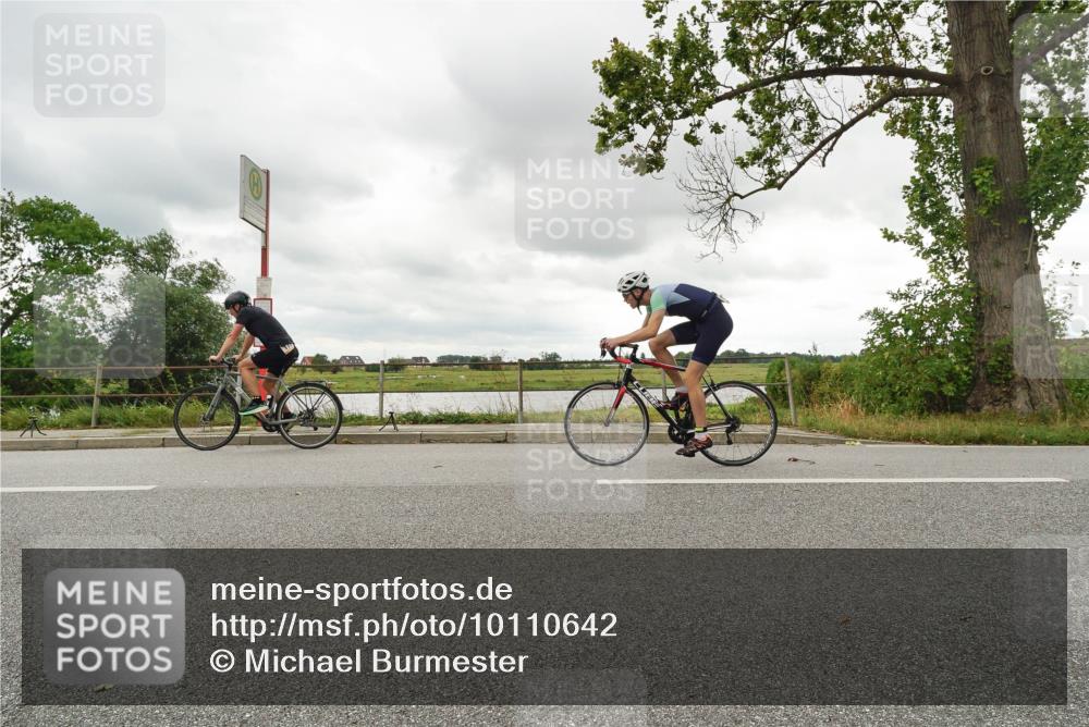 30.08.2026 - Elbe Triathlon Hamburg Michael Burmester http://msf.ph/oto/10110642 30.08.2026 14:54:53 Radfahren  meine-sportfotos.de