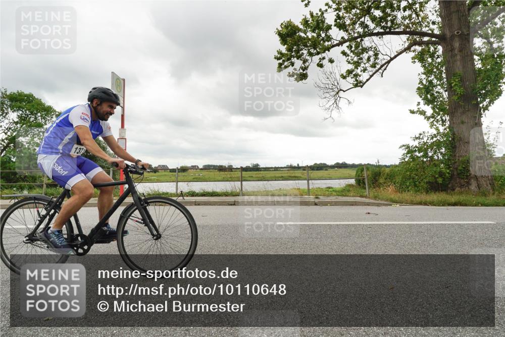 30.08.2026 - Elbe Triathlon Hamburg Michael Burmester http://msf.ph/oto/10110648 30.08.2026 14:55:15 Radfahren 137 meine-sportfotos.de