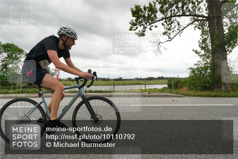 30.08.2026 - Elbe Triathlon Hamburg Michael Burmester http://msf.ph/oto/10110792 30.08.2026 15:17:53 Radfahren 143 meine-sportfotos.de