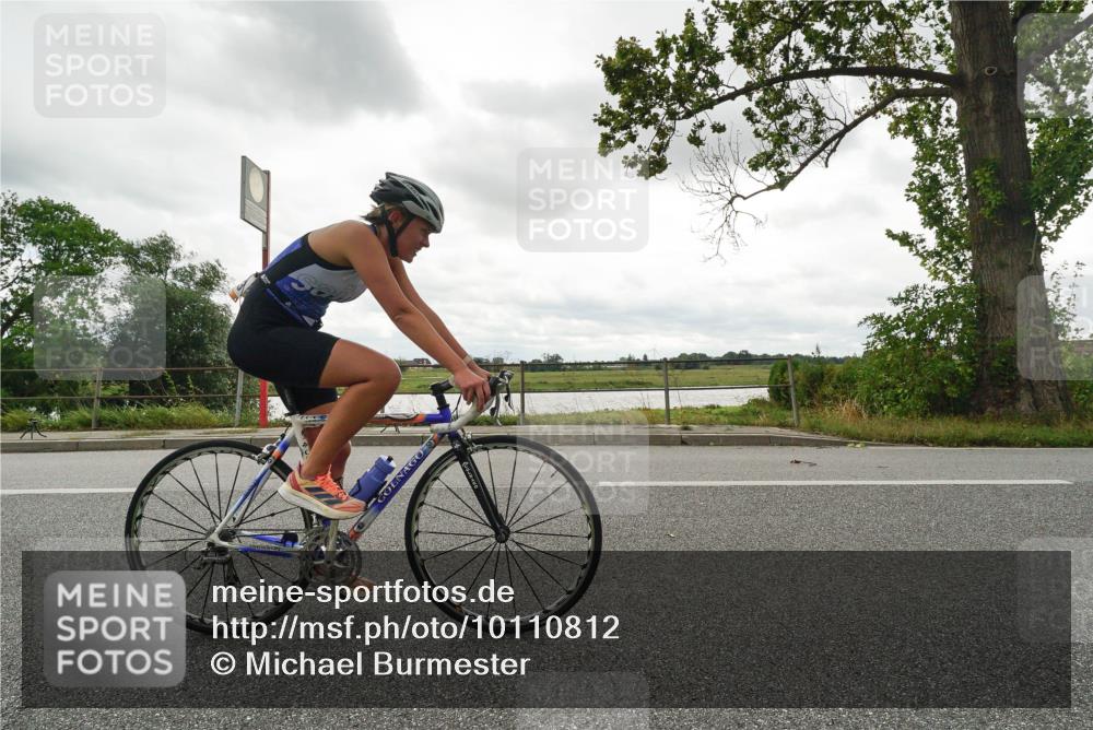 30.08.2026 - Elbe Triathlon Hamburg Michael Burmester http://msf.ph/oto/10110812 30.08.2026 15:21:59 Radfahren  meine-sportfotos.de