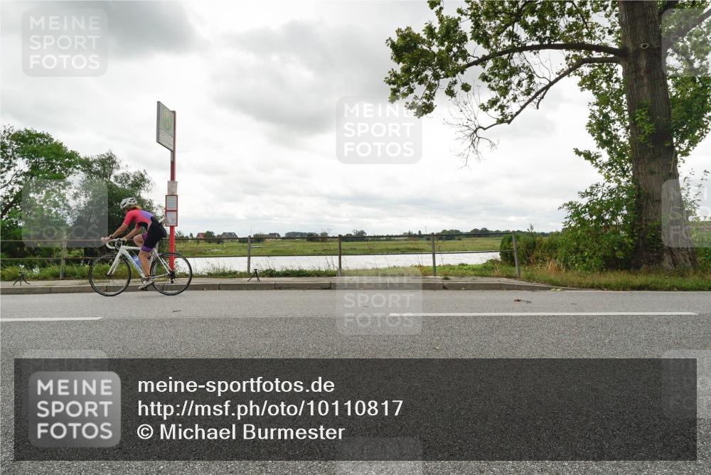 30.08.2026 - Elbe Triathlon Hamburg Michael Burmester http://msf.ph/oto/10110817 30.08.2026 15:22:26 Radfahren  meine-sportfotos.de