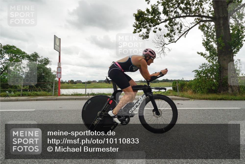 30.08.2026 - Elbe Triathlon Hamburg Michael Burmester http://msf.ph/oto/10110833 30.08.2026 15:24:46 Radfahren 1100 meine-sportfotos.de