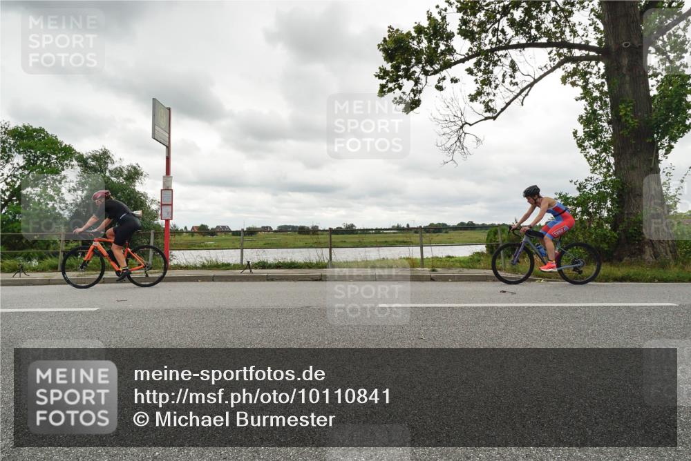 30.08.2026 - Elbe Triathlon Hamburg Michael Burmester http://msf.ph/oto/10110841 30.08.2026 15:25:54 Radfahren  meine-sportfotos.de