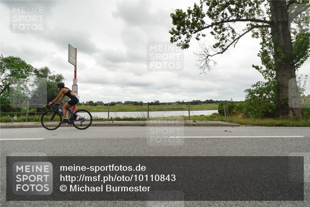 30.08.2026 - Elbe Triathlon Hamburg Michael Burmester http://msf.ph/oto/10110843 30.08.2026 15:25:59 Radfahren  meine-sportfotos.de