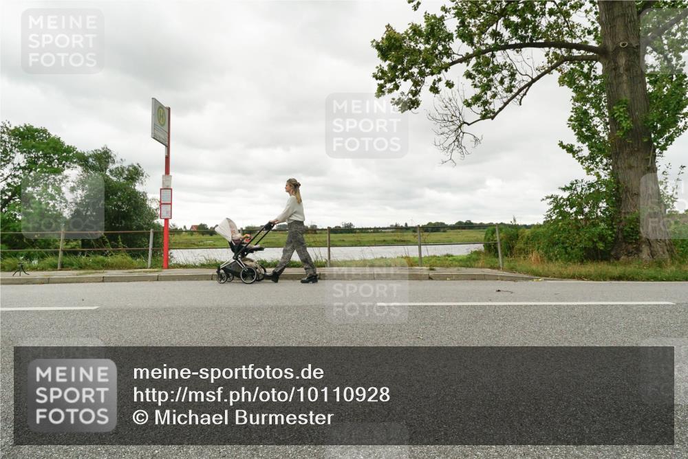 30.08.2026 - Elbe Triathlon Hamburg Michael Burmester http://msf.ph/oto/10110928 30.08.2026 15:33:55 Radfahren  meine-sportfotos.de