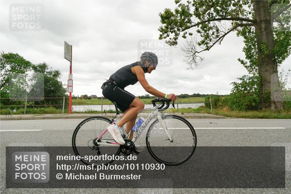 30.08.2026 - Elbe Triathlon Hamburg Michael Burmester http://msf.ph/oto/10110930 30.08.2026 15:34:02 Radfahren  meine-sportfotos.de