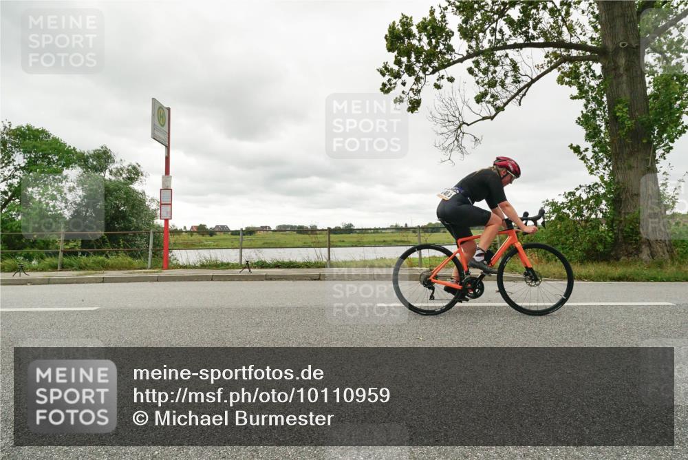 30.08.2026 - Elbe Triathlon Hamburg Michael Burmester http://msf.ph/oto/10110959 30.08.2026 15:36:49 Radfahren  meine-sportfotos.de