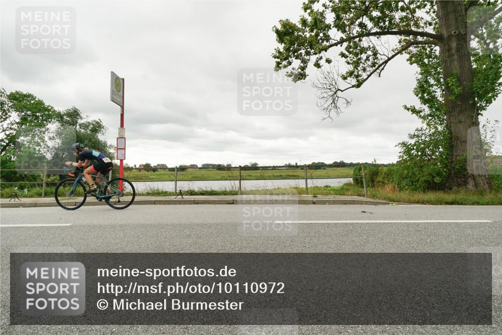 30.08.2026 - Elbe Triathlon Hamburg Michael Burmester http://msf.ph/oto/10110972 30.08.2026 15:38:14 Radfahren  meine-sportfotos.de