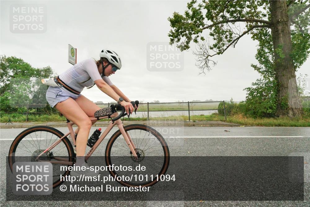 30.08.2026 - Elbe Triathlon Hamburg Michael Burmester http://msf.ph/oto/10111094 30.08.2026 15:47:29 Radfahren  meine-sportfotos.de