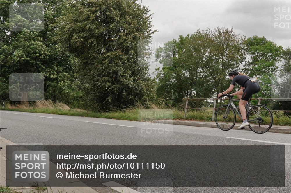 30.08.2026 - Elbe Triathlon Hamburg Michael Burmester http://msf.ph/oto/10111150 30.08.2026 14:10:33 Radfahren 167 meine-sportfotos.de