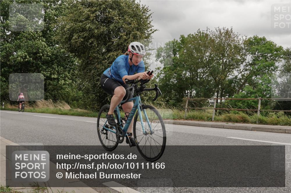 30.08.2026 - Elbe Triathlon Hamburg Michael Burmester http://msf.ph/oto/10111166 30.08.2026 14:11:32 Radfahren 151, 161 meine-sportfotos.de