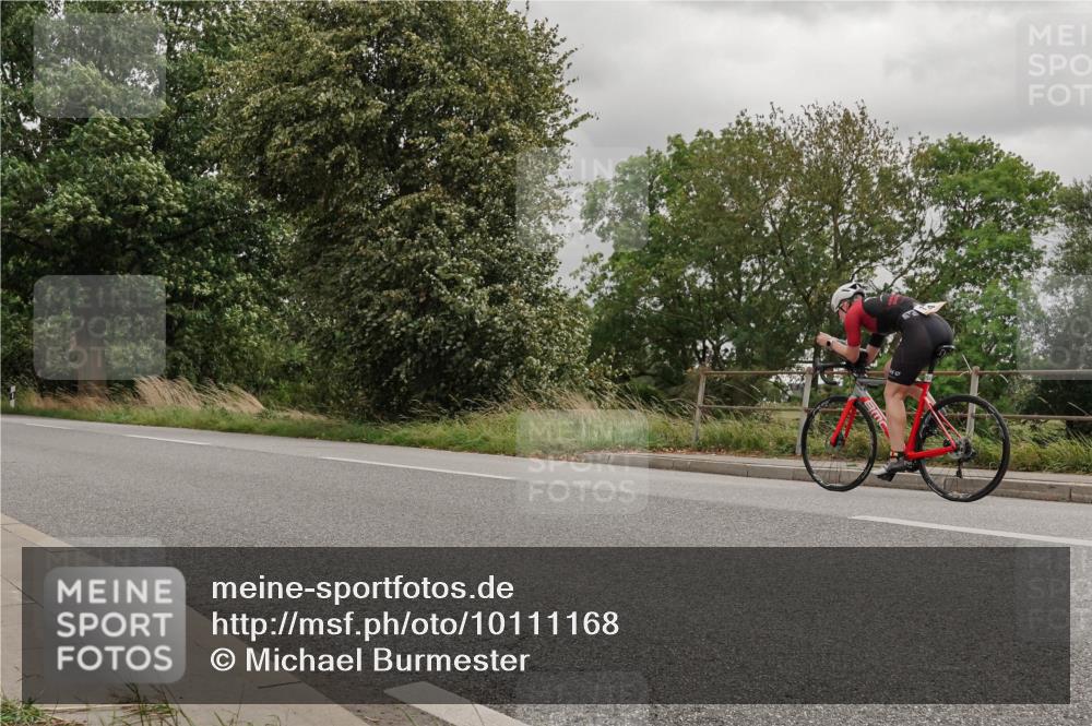 30.08.2026 - Elbe Triathlon Hamburg Michael Burmester http://msf.ph/oto/10111168 30.08.2026 14:11:44 Radfahren 146, 162 meine-sportfotos.de