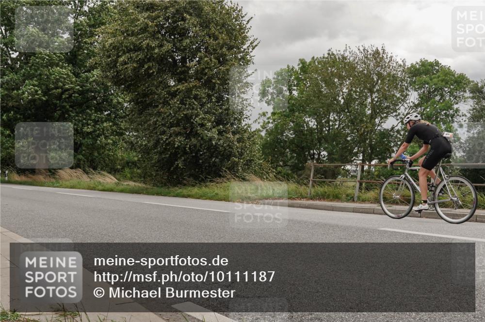 30.08.2026 - Elbe Triathlon Hamburg Michael Burmester http://msf.ph/oto/10111187 30.08.2026 14:12:57 Radfahren 130, 145, 154, 178 meine-sportfotos.de