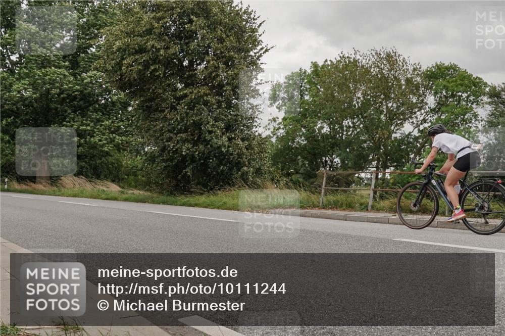 30.08.2026 - Elbe Triathlon Hamburg Michael Burmester http://msf.ph/oto/10111244 30.08.2026 14:16:20 Radfahren 161 meine-sportfotos.de