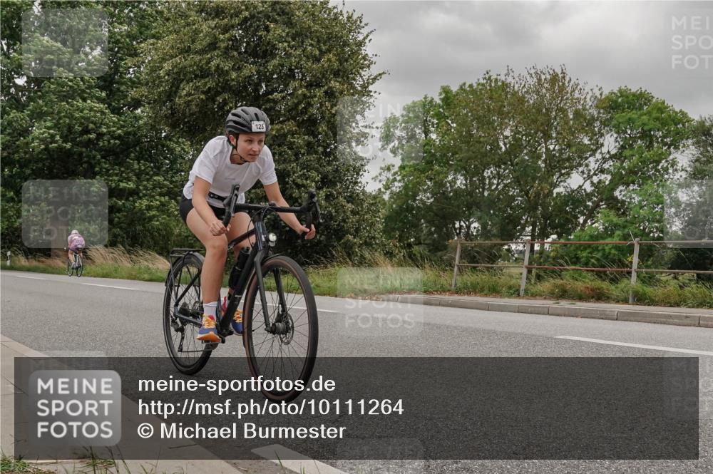 30.08.2026 - Elbe Triathlon Hamburg Michael Burmester http://msf.ph/oto/10111264 30.08.2026 14:17:50 Radfahren 128, 128 meine-sportfotos.de