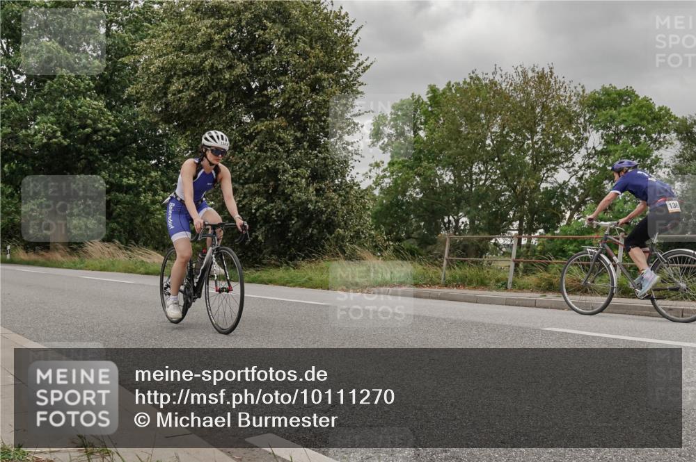 30.08.2026 - Elbe Triathlon Hamburg Michael Burmester http://msf.ph/oto/10111270 30.08.2026 14:18:15 Radfahren 136, 134 meine-sportfotos.de