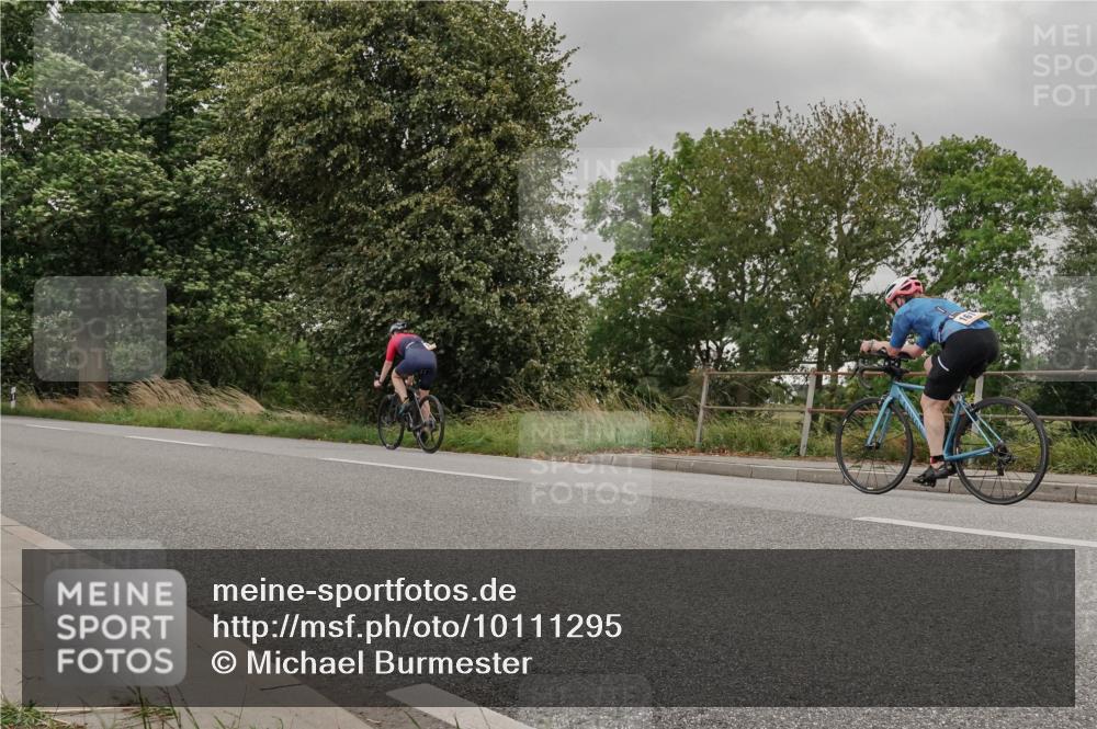 30.08.2026 - Elbe Triathlon Hamburg Michael Burmester http://msf.ph/oto/10111295 30.08.2026 14:19:45 Radfahren  meine-sportfotos.de
