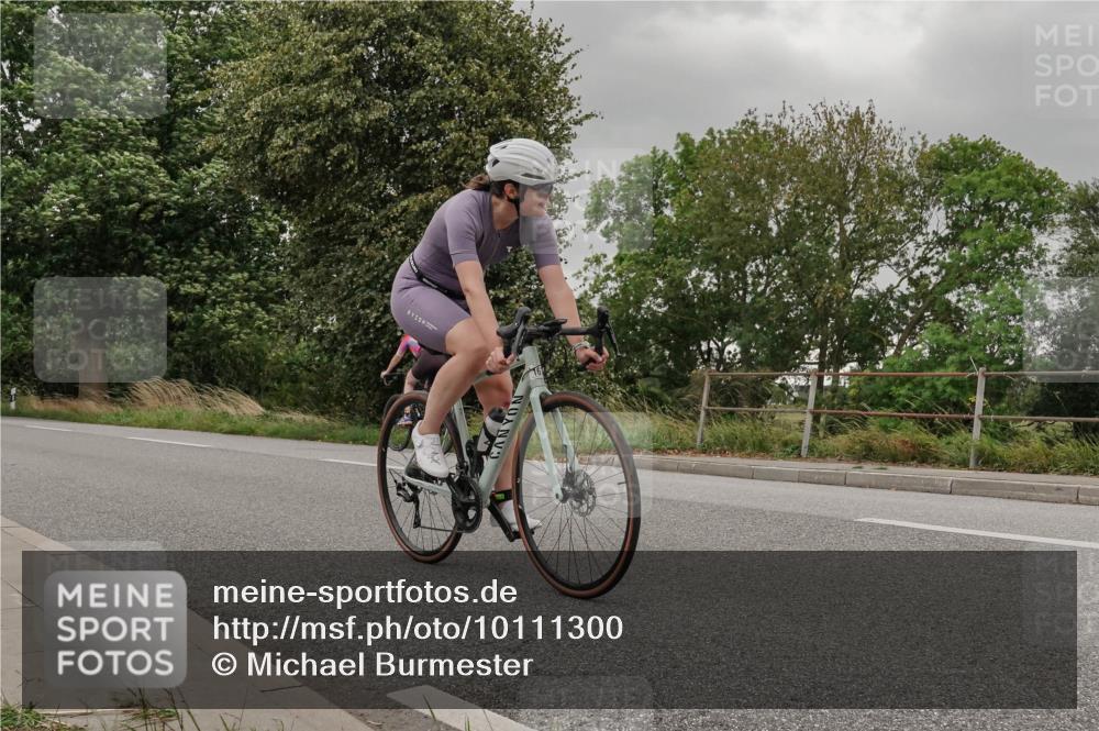 30.08.2026 - Elbe Triathlon Hamburg Michael Burmester http://msf.ph/oto/10111300 30.08.2026 14:19:56 Radfahren 136, 143, 167, 170 meine-sportfotos.de