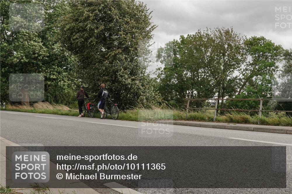 30.08.2026 - Elbe Triathlon Hamburg Michael Burmester http://msf.ph/oto/10111365 30.08.2026 14:29:25 Radfahren  meine-sportfotos.de