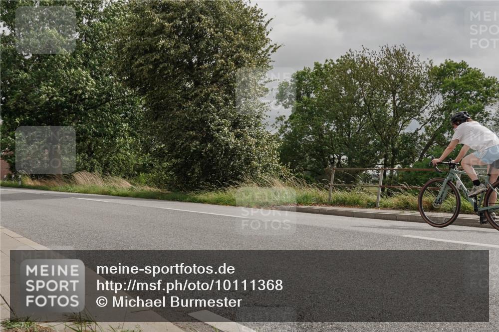 30.08.2026 - Elbe Triathlon Hamburg Michael Burmester http://msf.ph/oto/10111368 30.08.2026 14:32:42 Radfahren  meine-sportfotos.de