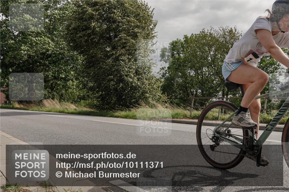 30.08.2026 - Elbe Triathlon Hamburg Michael Burmester http://msf.ph/oto/10111371 30.08.2026 14:34:46 Radfahren 143 meine-sportfotos.de