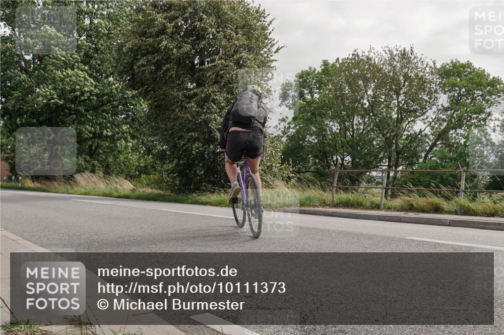 30.08.2026 - Elbe Triathlon Hamburg Michael Burmester http://msf.ph/oto/10111373 30.08.2026 14:35:32 Radfahren  meine-sportfotos.de