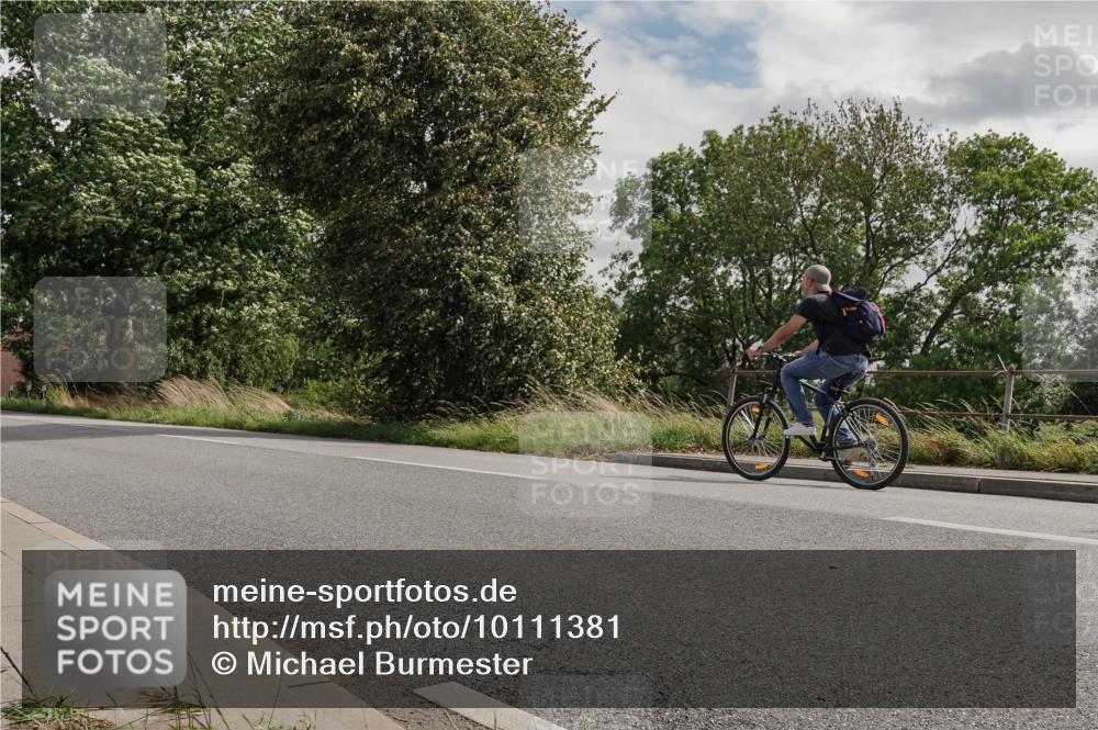 30.08.2026 - Elbe Triathlon Hamburg Michael Burmester http://msf.ph/oto/10111381 30.08.2026 14:37:49 Radfahren  meine-sportfotos.de