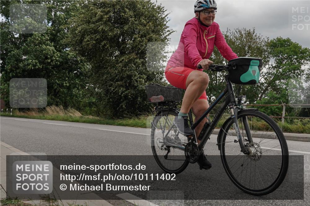 30.08.2026 - Elbe Triathlon Hamburg Michael Burmester http://msf.ph/oto/10111402 30.08.2026 14:44:12 Radfahren  meine-sportfotos.de