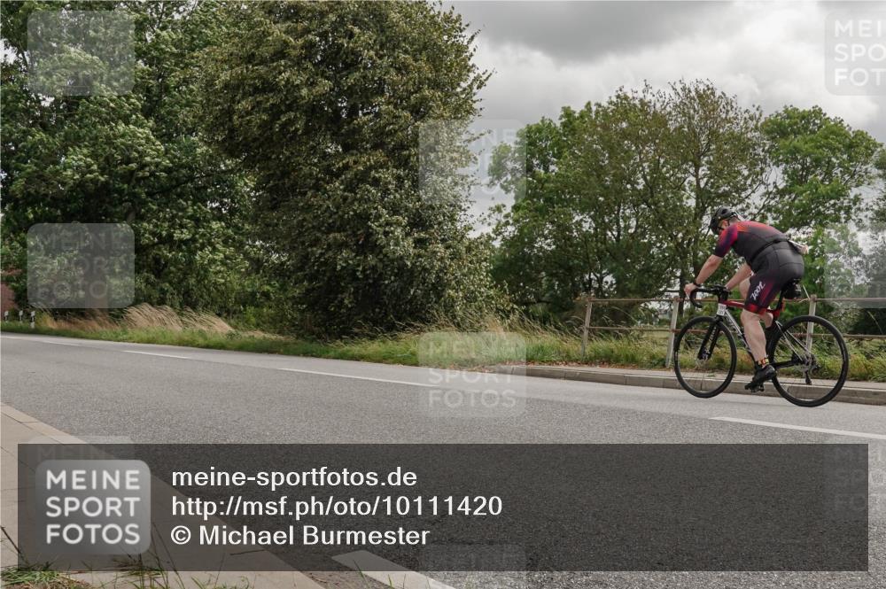 30.08.2026 - Elbe Triathlon Hamburg Michael Burmester http://msf.ph/oto/10111420 30.08.2026 14:46:40 Radfahren 100 meine-sportfotos.de