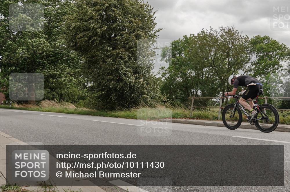 30.08.2026 - Elbe Triathlon Hamburg Michael Burmester http://msf.ph/oto/10111430 30.08.2026 14:47:38 Radfahren 129 meine-sportfotos.de