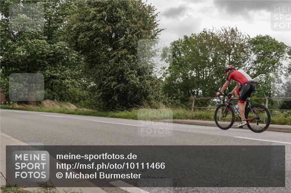30.08.2026 - Elbe Triathlon Hamburg Michael Burmester http://msf.ph/oto/10111466 30.08.2026 14:51:06 Radfahren  meine-sportfotos.de