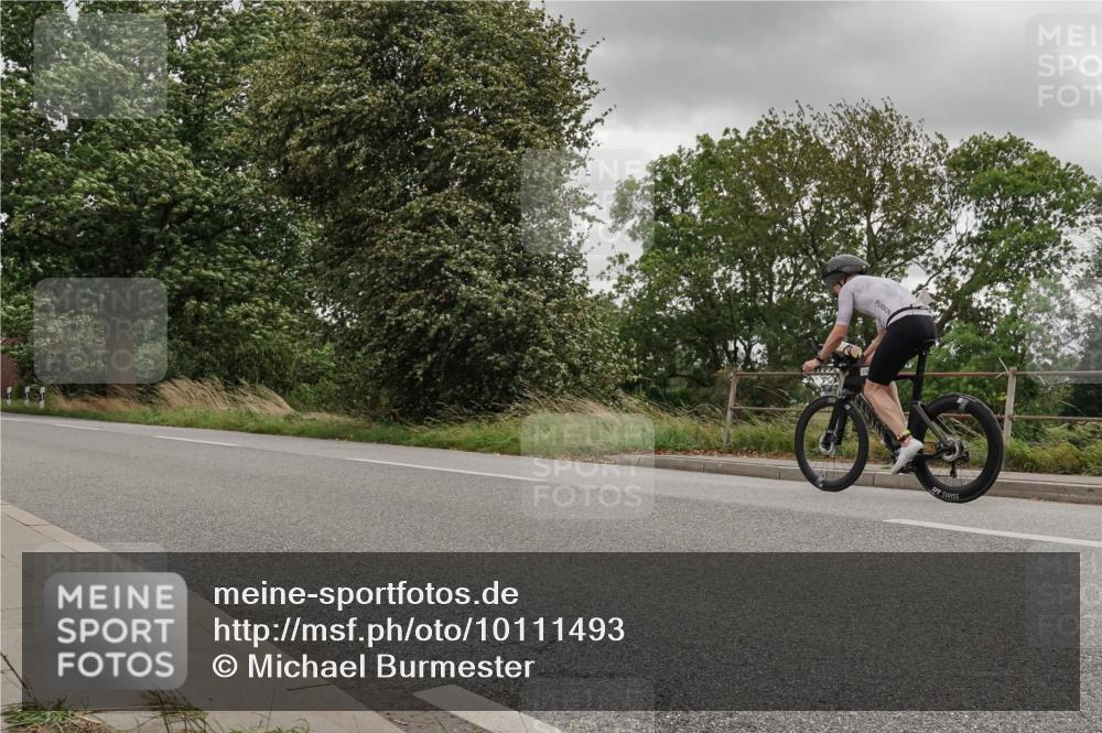 30.08.2026 - Elbe Triathlon Hamburg Michael Burmester http://msf.ph/oto/10111493 30.08.2026 14:52:53 Radfahren  meine-sportfotos.de