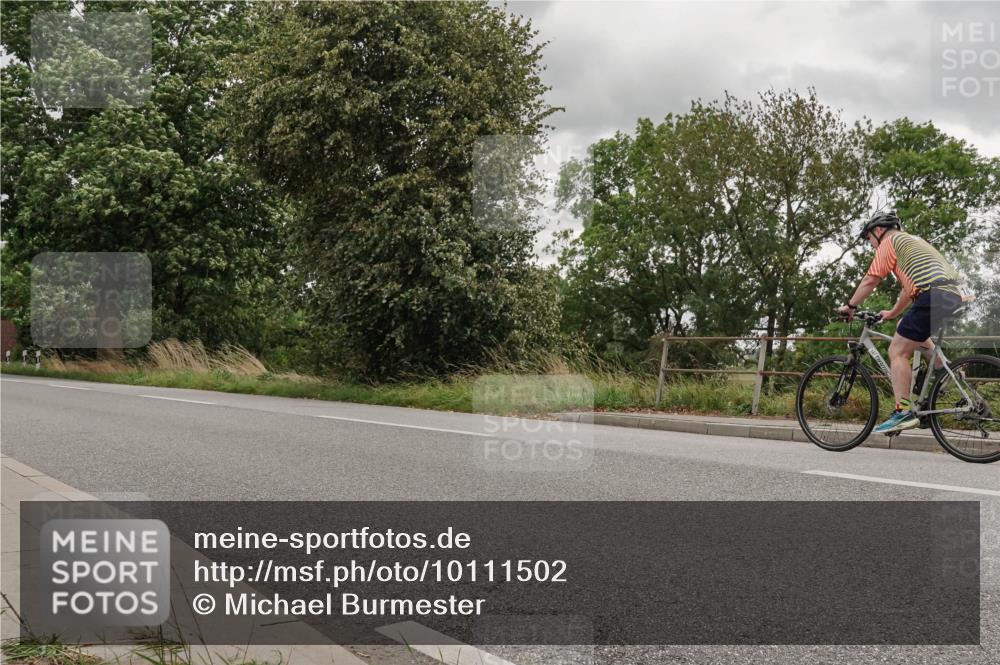 30.08.2026 - Elbe Triathlon Hamburg Michael Burmester http://msf.ph/oto/10111502 30.08.2026 14:53:36 Radfahren  meine-sportfotos.de