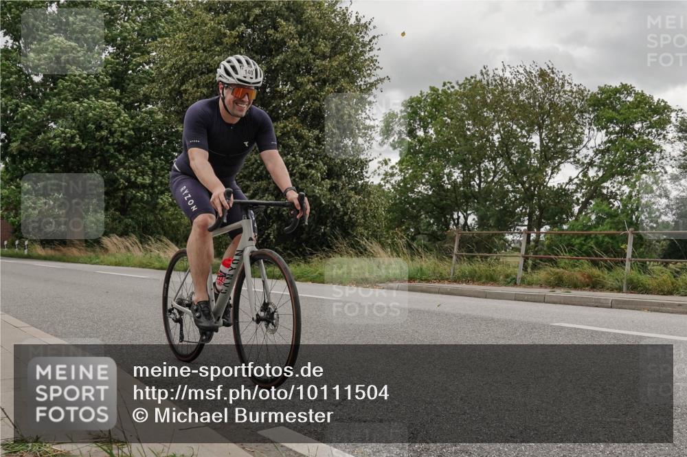 30.08.2026 - Elbe Triathlon Hamburg Michael Burmester http://msf.ph/oto/10111504 30.08.2026 14:53:44 Radfahren  meine-sportfotos.de