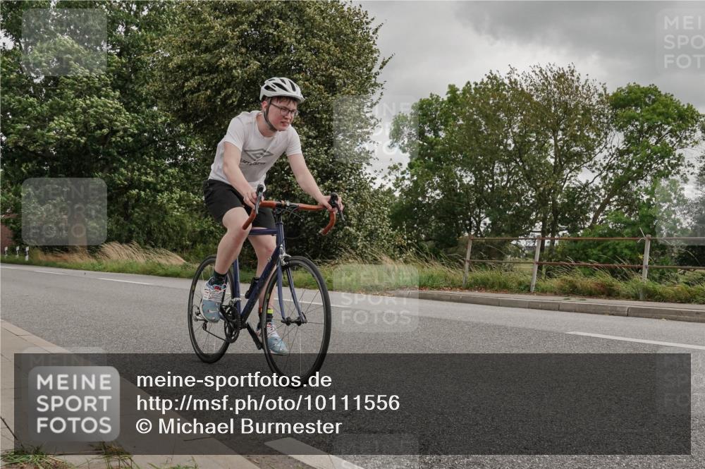 30.08.2026 - Elbe Triathlon Hamburg Michael Burmester http://msf.ph/oto/10111556 30.08.2026 14:57:30 Radfahren  meine-sportfotos.de