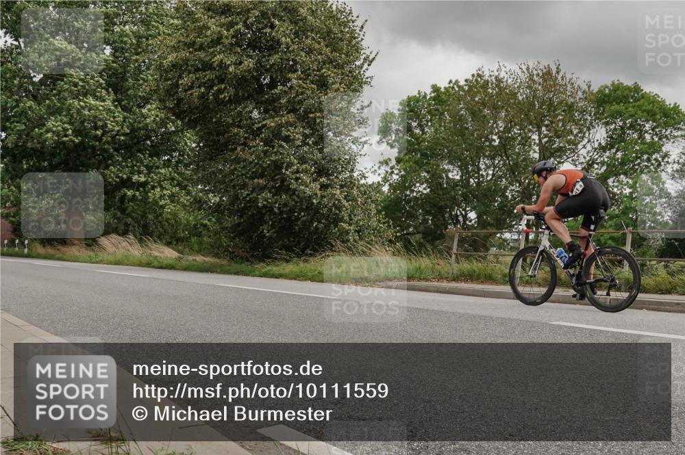 30.08.2026 - Elbe Triathlon Hamburg Michael Burmester http://msf.ph/oto/10111559 30.08.2026 14:57:50 Radfahren  meine-sportfotos.de