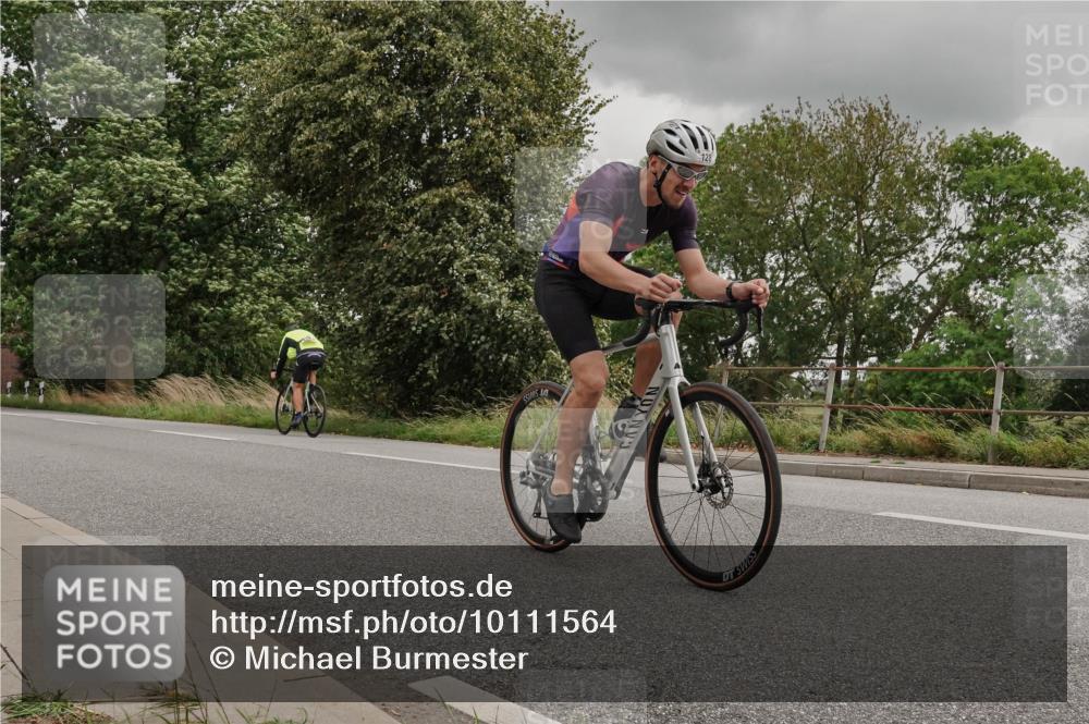 30.08.2026 - Elbe Triathlon Hamburg Michael Burmester http://msf.ph/oto/10111564 30.08.2026 14:58:07 Radfahren  meine-sportfotos.de