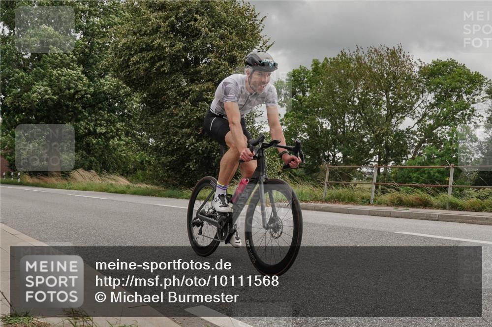 30.08.2026 - Elbe Triathlon Hamburg Michael Burmester http://msf.ph/oto/10111568 30.08.2026 14:58:28 Radfahren  meine-sportfotos.de