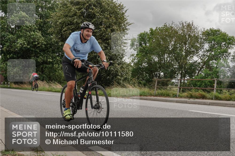 30.08.2026 - Elbe Triathlon Hamburg Michael Burmester http://msf.ph/oto/10111580 30.08.2026 14:59:45 Radfahren  meine-sportfotos.de