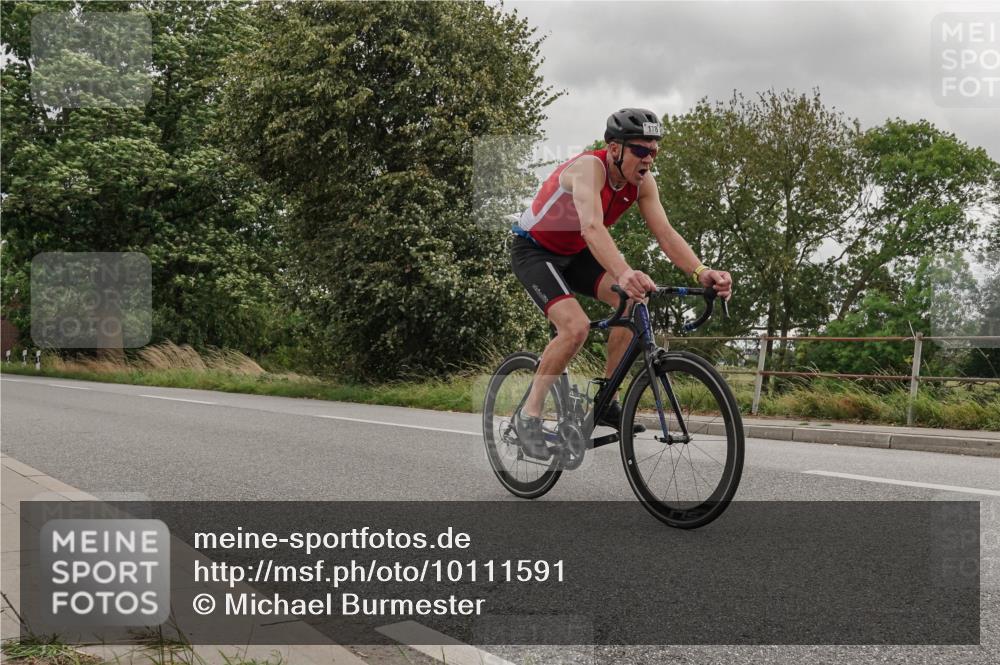 30.08.2026 - Elbe Triathlon Hamburg Michael Burmester http://msf.ph/oto/10111591 30.08.2026 15:00:58 Radfahren 178 meine-sportfotos.de