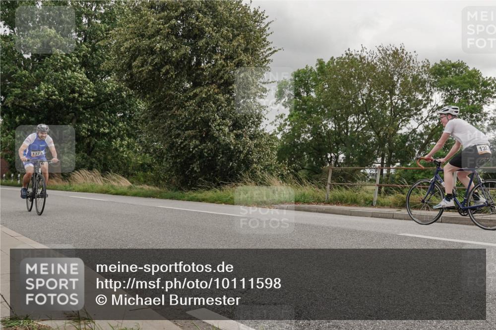 30.08.2026 - Elbe Triathlon Hamburg Michael Burmester http://msf.ph/oto/10111598 30.08.2026 15:01:49 Radfahren 1372, 132 meine-sportfotos.de