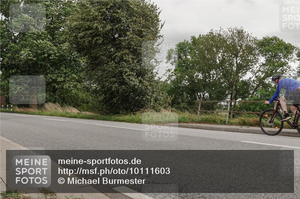 30.08.2026 - Elbe Triathlon Hamburg Michael Burmester http://msf.ph/oto/10111603 30.08.2026 15:02:53 Radfahren 130 meine-sportfotos.de
