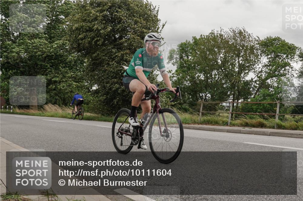30.08.2026 - Elbe Triathlon Hamburg Michael Burmester http://msf.ph/oto/10111604 30.08.2026 15:02:54 Radfahren 130 meine-sportfotos.de