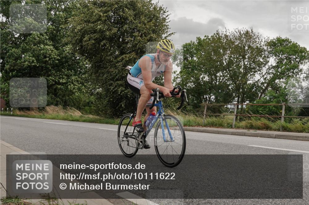 30.08.2026 - Elbe Triathlon Hamburg Michael Burmester http://msf.ph/oto/10111622 30.08.2026 15:05:37 Radfahren  meine-sportfotos.de