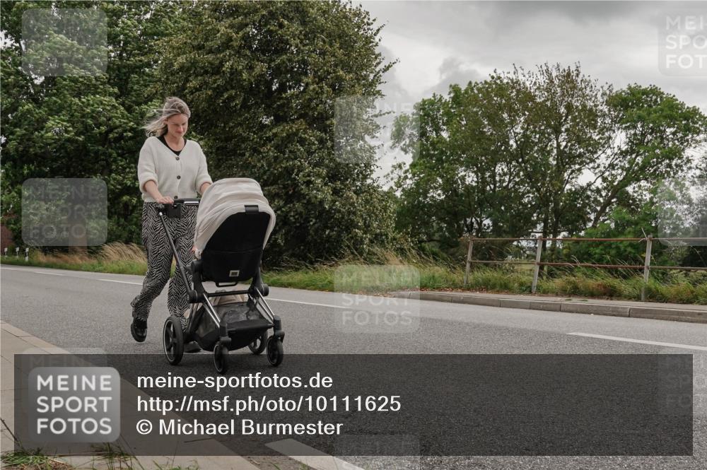 30.08.2026 - Elbe Triathlon Hamburg Michael Burmester http://msf.ph/oto/10111625 30.08.2026 15:06:11 Radfahren  meine-sportfotos.de